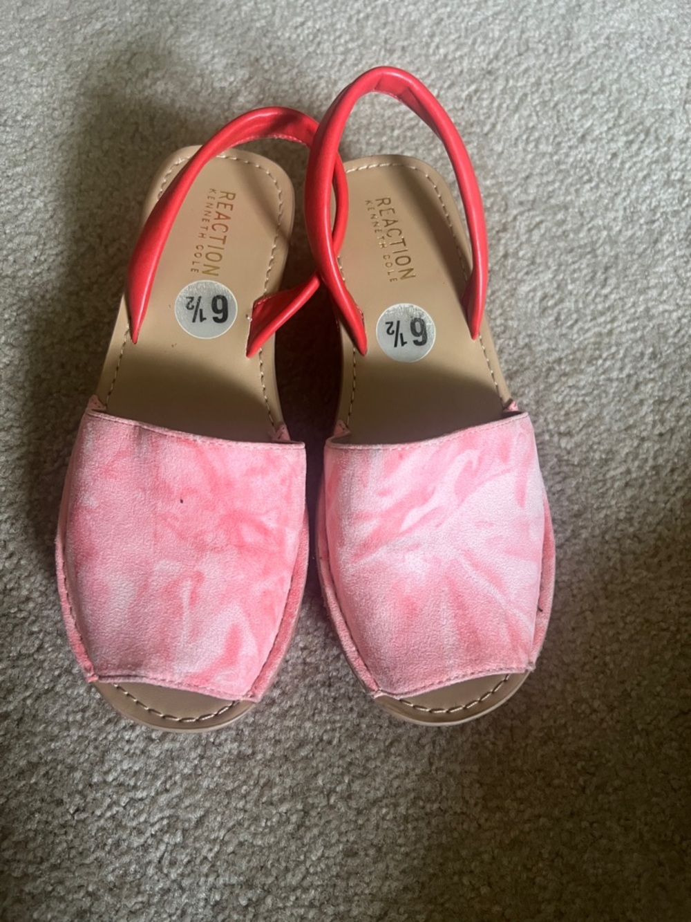 Reaction Kenneth Cole ladies Pink/Orange Tie-Dye Slingback Sandals